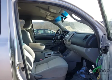 2010 Toyota Tacoma Base V6 из США, поврежденный, VIN 5TEMU4FN3AZ702038